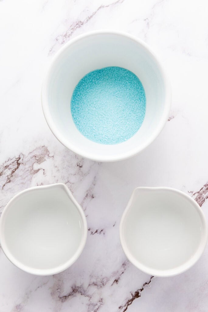 blue jello powder and water