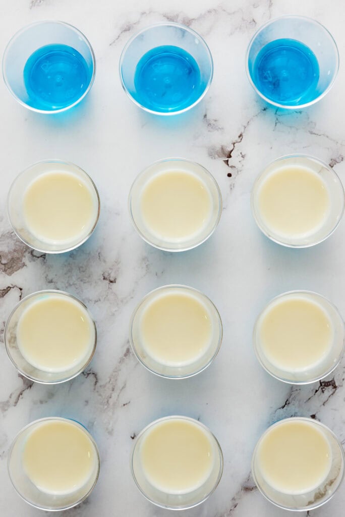 blue layer 4th of july jell cups instructions