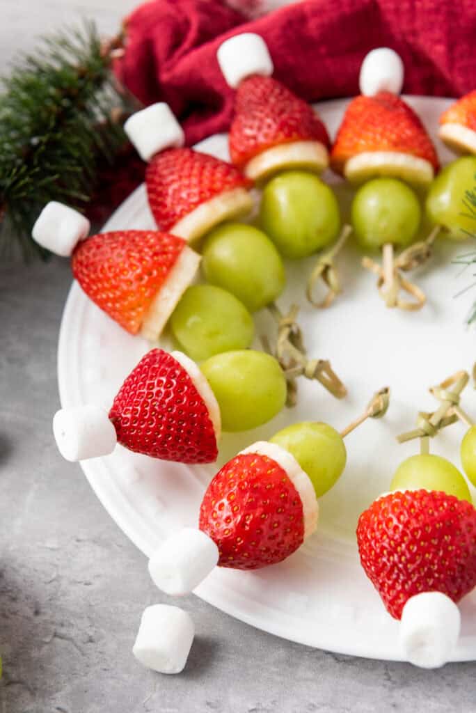 grinch christmas fruit kabobs