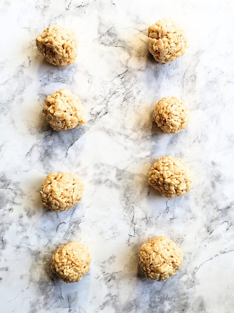 rice krispies mixture rolled into balls