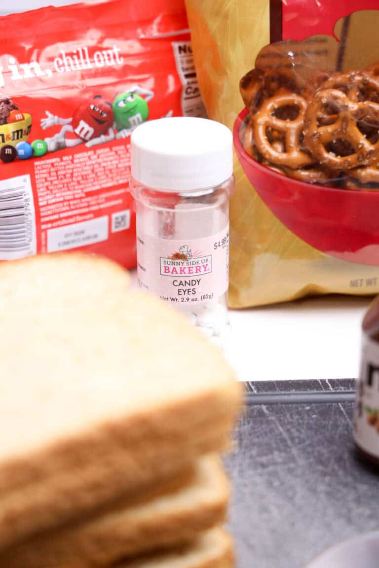 reindeer nutella sandwiches ingredients