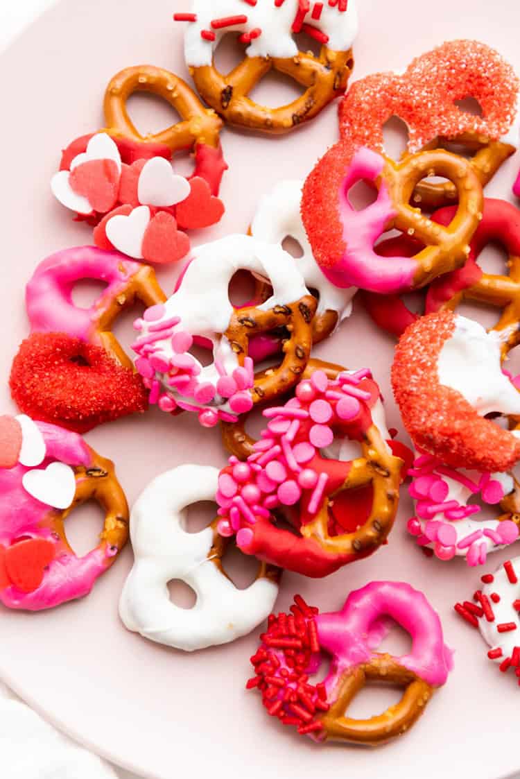 valentines day pretzel snacks