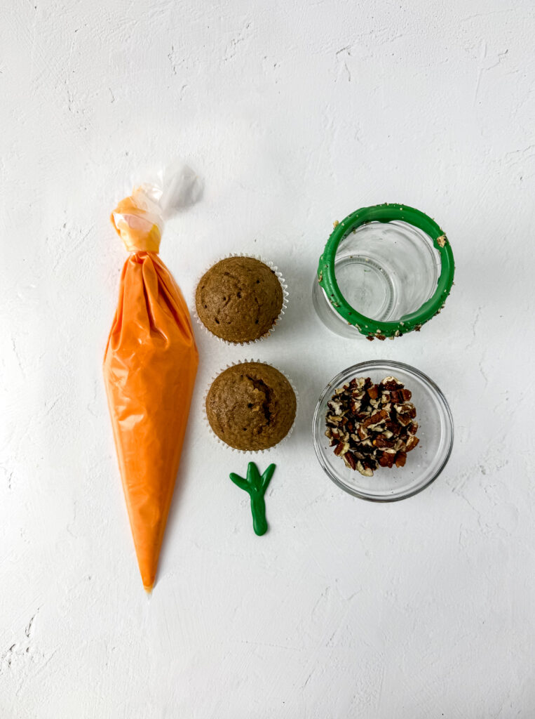 A picture of prepared carrot cake jar ingredients.