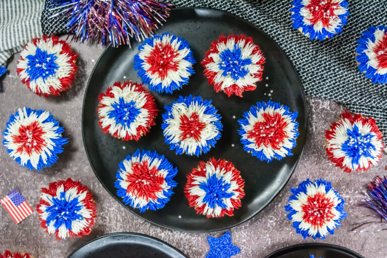 4th of july firecracker cupcakes