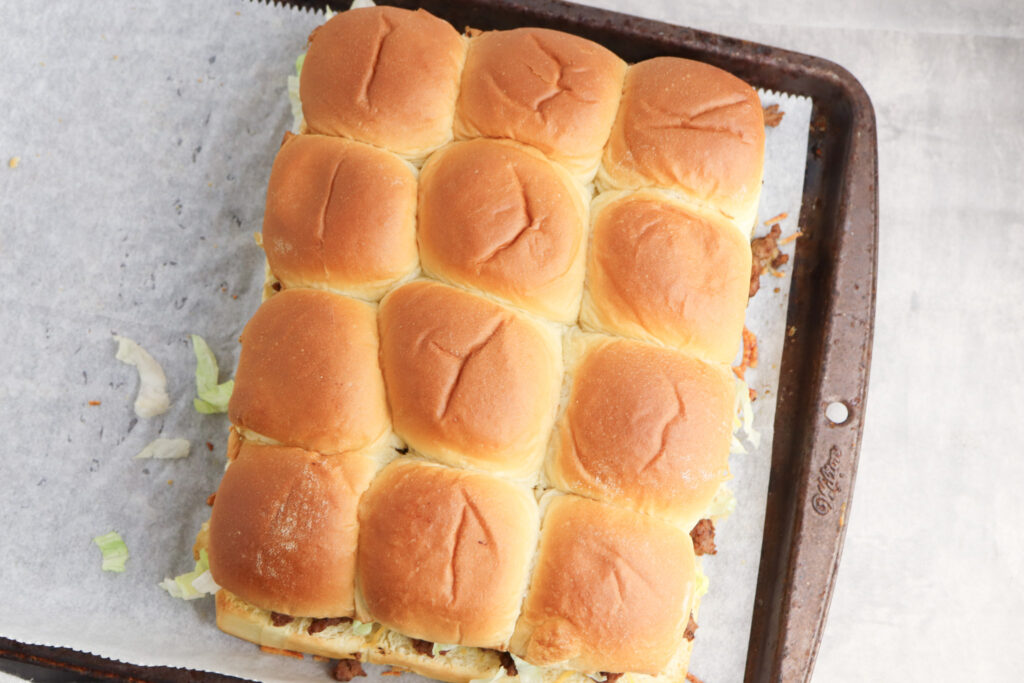 A picture of completed Hawaiian roll sandwich sliders.