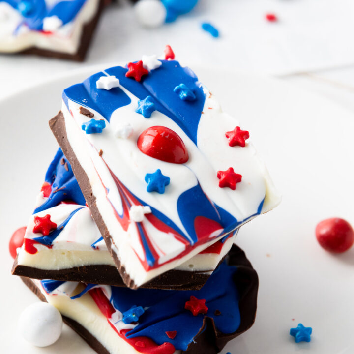 fourth of july chcolate bark