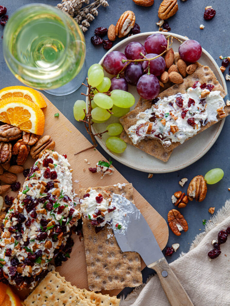 orange cranberry cheeseball